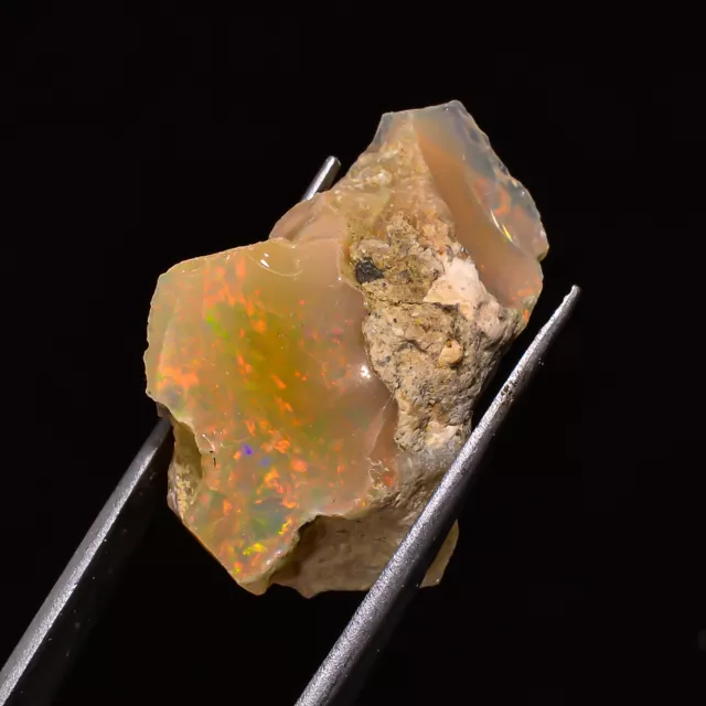 natural stunning fire ETHIOPIAN OPAL raw ROUGH specimen 20.05 Cts. (18x26x13 mm)