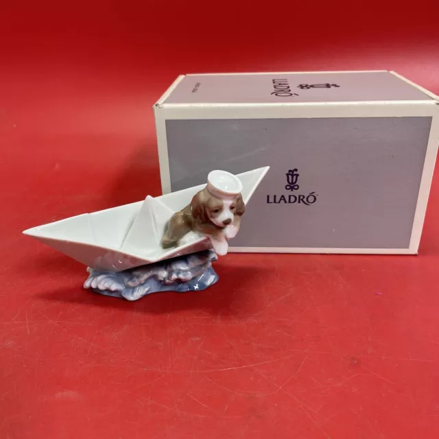 Lladro 6642 Little Stowaway Dog w/Sailor Hat in Boat Figurine #6642 w/ box & COA