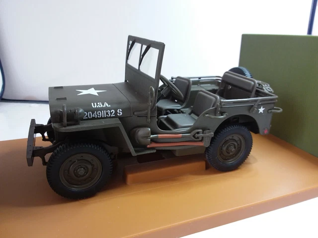 Solido 1/18 Jeep Willys Pompiers 1942 - Miniature Collection Boîtée B10