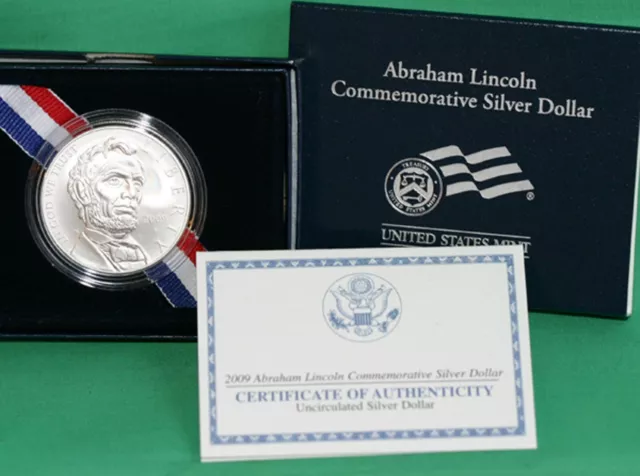 2009 P Abraham Lincoln BU Commemorative 90% Silver Dollar Coin Box and COA UNC