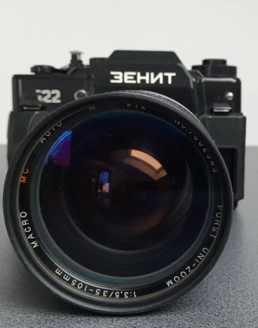 Zenit 122  Spiegelreflexkamera Made in USSR mit Porst Teleobjektiv und Zubehör