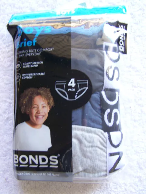 BNIP Boy's Bonds 4 Pack Briefs Undies Underwear Size 12-14