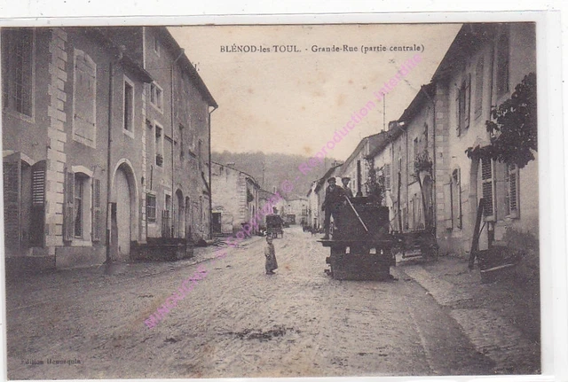 CPA 54113 Blenod All Toul Grande Rue Part Central Scene de Vie EDT Hennequin