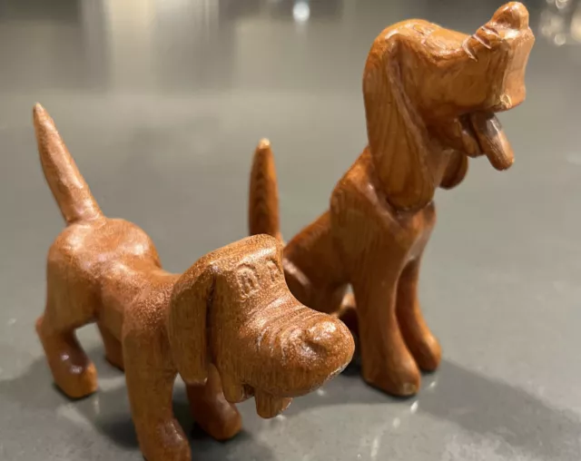 Two Hand Carved Wood Wooden Dogs Bloodhound Bassett Hunting Hound dog Signed