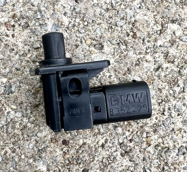 BMW E38 E39 E46 E60 E90 Hood Ajar Alarm Switch Sensor OEM 8352229