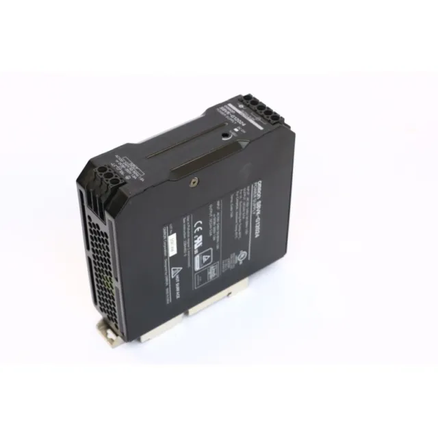 Omron S8VK-G12024 Alimentation 24V 5A (B266)