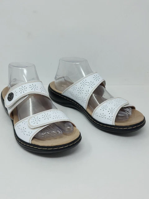 Clarks leisa 2025 grace slide sandals