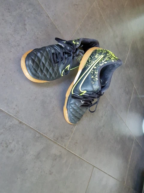 Nike Hallenschuhe, Sportschule, Turnschuh,  GR. EUR  40,5 , Selten getragen