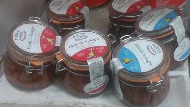 acciughe filetti di alici in olio Italia Sicilia SCIACCA sottoli Artigianale new