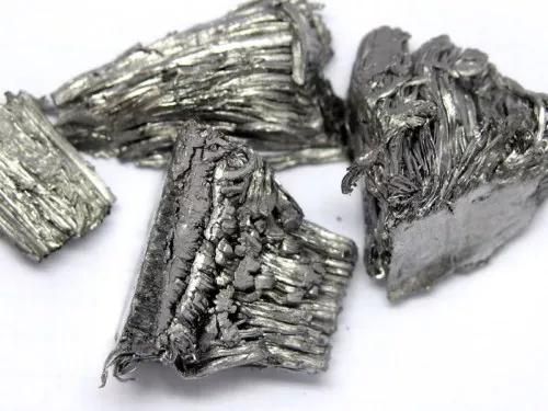Holmium Metal sublimed dendritic pieces - 100 grams 2