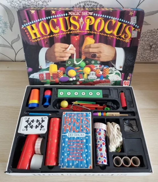 Vintage 1982 Magic Show Hocus Pocus Jumbo 584 Magic 110 Trick Set Made Holland