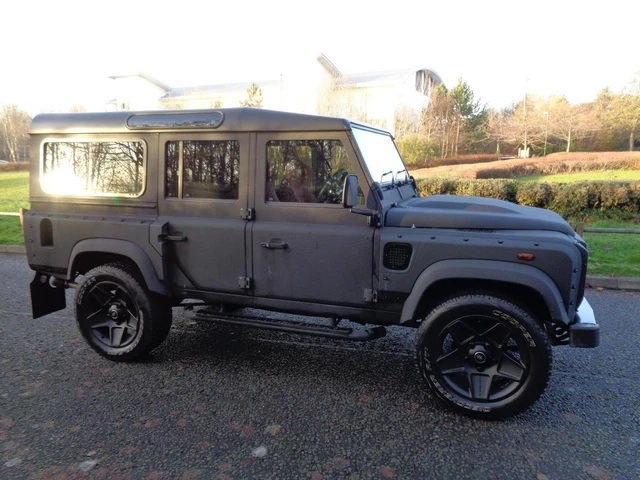 2016 - 16 reg Land Rover Defender 110 2.2tdci 6 speed 7 seater Utility Wagon