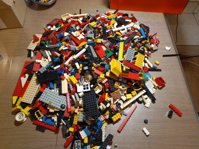 LEGO ANCIENS - Important Lot De Pieces + Boite De Rangement - EUR 40,00 -  PicClick FR