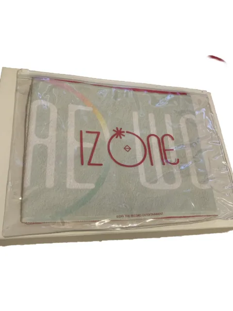 IZ*ONE IZONE Kim Chaewon Slogan Towel Eyes On me Concert Produce48 LE SSERAFIM