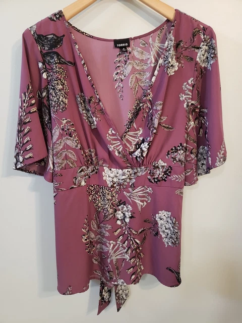 Torrid Blouse Top Plus Size 0X Purple Floral Print Smocked Tie Back Babydoll