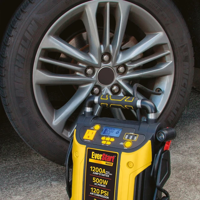 EVERSTART MAXX JUMP Starter with Air, Power Station, 1200 Peak Battery