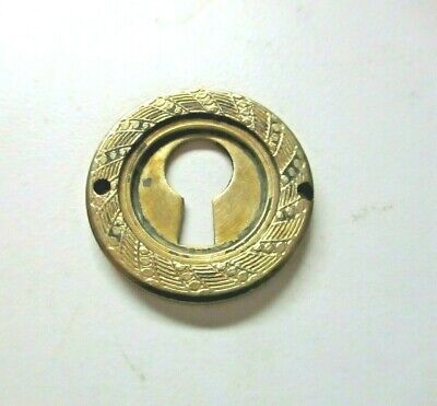 1850s Solid Cast Brass Floral Wreath Fancy Ornate Keyhole 1 Cover 1-1/8" Antique