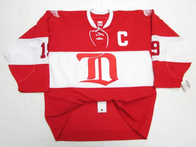 NHL Steve Yzerman Detroit Red Wings Premier 75TH All Star Throwback CCM  Jersey - Red