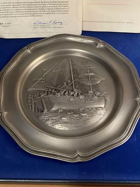 Franklin Mint The Boston Tea Party American Revolution Bicentennial Plate w/ Box