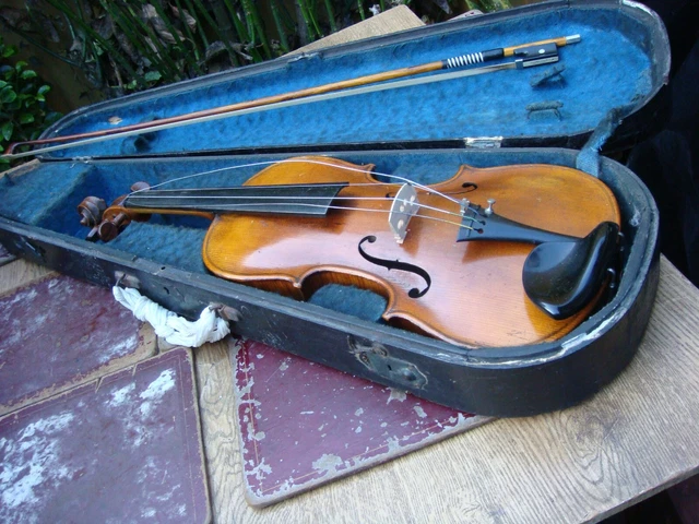 Vintage Old Violin with Bow  And  Case for Restoration Spare  To Repair