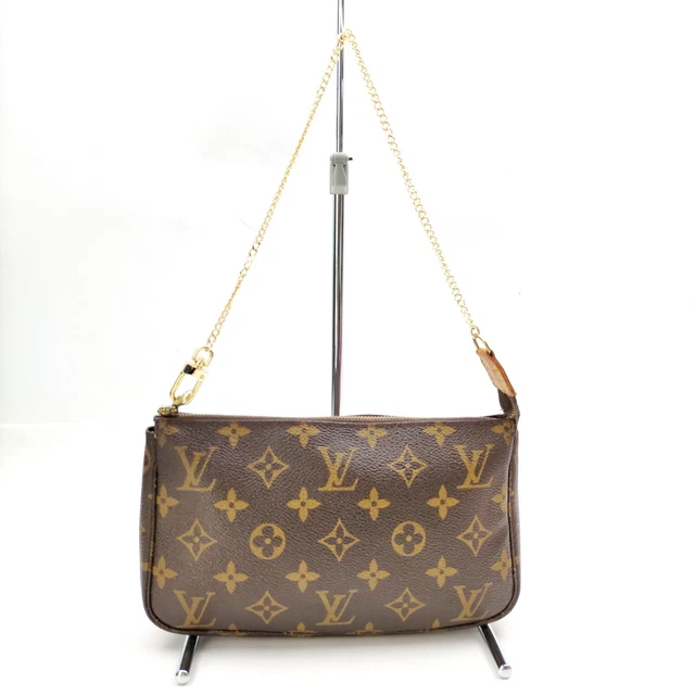 Louis Vuitton LV Accessories Pouch Bag  Pochette Accessoires Monogram 3218901