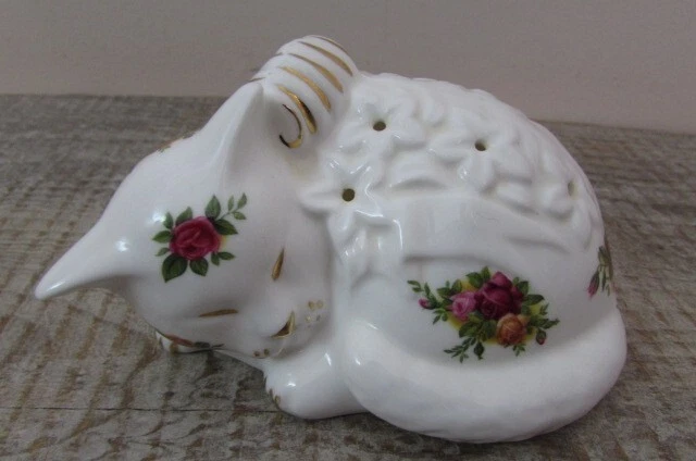 ROYAL ALBERT OLD Country Roses Cat Pomander - (569) £9.99 - PicClick UK