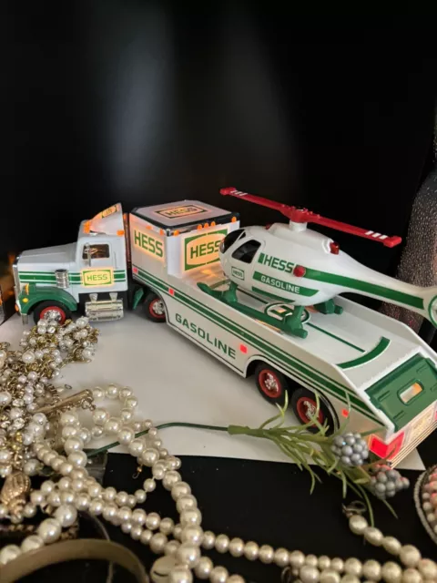 VINTAGE 1995 HESS GASOLINE/FUEL Toy Truck And Helicopter