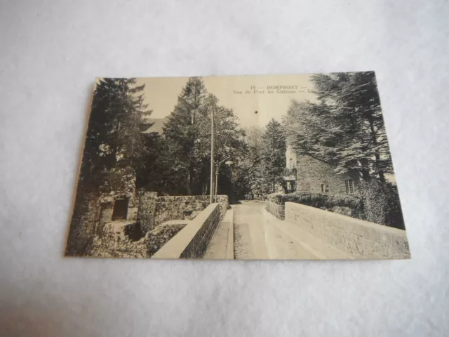 CPA carte postale Domfront / Vue du Pont du Château