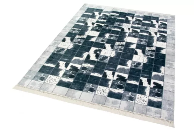 Alfombra de piel de vaca imitación patchwork en negro gris blanco 2