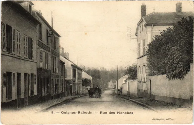 CPA Guignes-Rabutin Rue des Planches FRANCE (1300312)