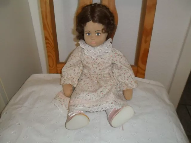 Puppe 40 cm, handgemacht, nicht bespielt mit Stoffkörper und festem Kopf + Haare