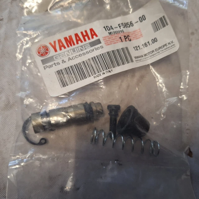 KIT PISTON MAITRE Cylindre Yamaha Dt 50 R / 125 Xt Ref 1D4F585600 EUR