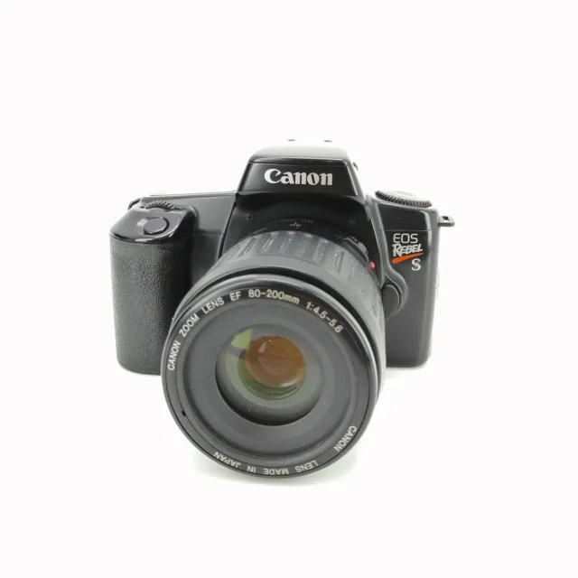 Canon EOS Rebel S con objetivo 80-200mm