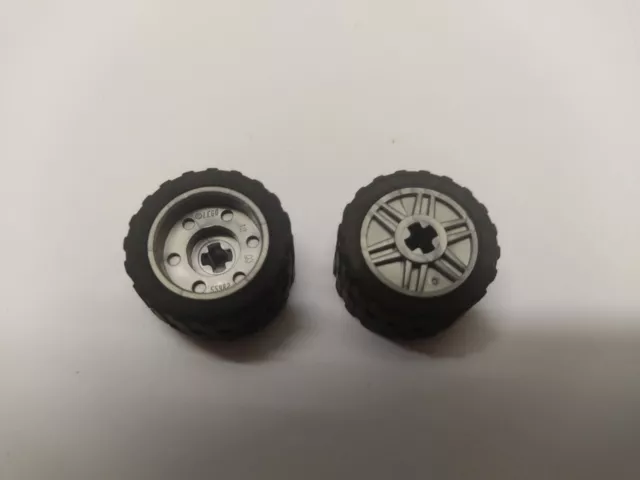 LEGO Lot 2 Roues (Jante Argent + Pneu 24x14) ¤ 55982 ¤ 2x Silver Wheels ¤ ZG09A