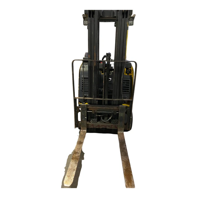 USED 20BCS-9 Hyundai Stand up Lift sold with battery (For Pickup in Newark NJ)