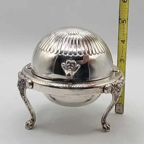 VTG 1883 FB Rogers Silver Co. Domed Roll Top Сaviar/Butter Dish. Lion Head Legs 3