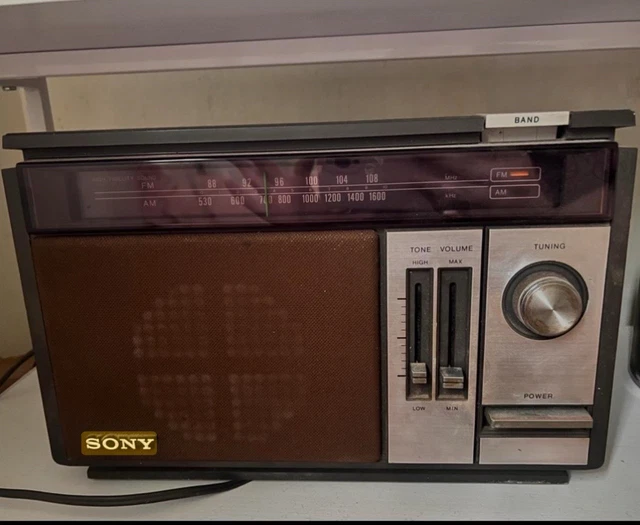 VINTAGE SONY AM/FM Tabletop Radio Model TFM-8250W - High Fidelity Sound ...