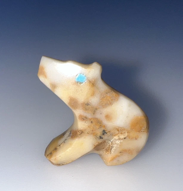 Native American Zuni Carved Stone Bear Fetish By Fernando Laiwakete