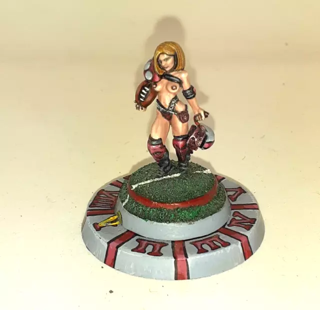 Marcador de puntuación pintado profesional de fútbol americano Kalee de fantasía Blood Bowl Hasslefree Miniatures