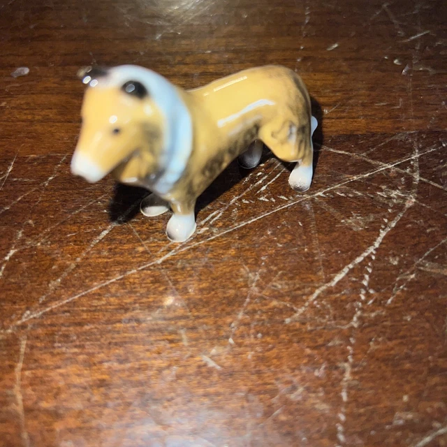 Hagen Renaker Figurine Dog