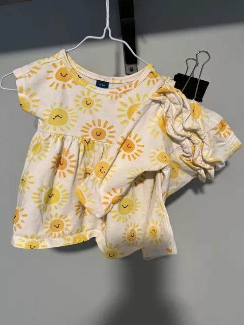 Old Navy Infant Baby Girl 0-3 Months 2 Piece Outfit Sun Sunshine Print