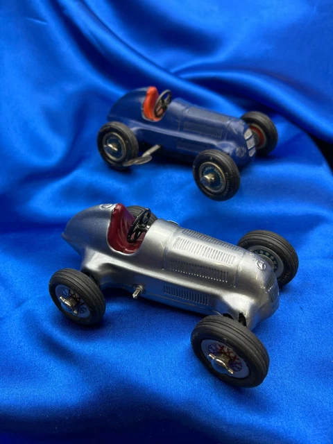 2) SCHUCO STUDIO Wind-Up Toy 1050 Mercedes Grand Prix 1