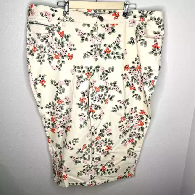 Lee Cream and Floral Slender Secret  Cropped Capri Pants Jeans Plus Size 24W