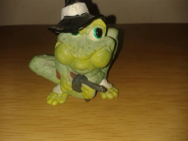Vintage ceramic '94 Sprogs ornament. Tommy gun frog. (D8)
