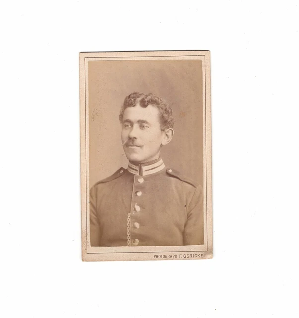CDV Foto Soldat - Berlin 1880er