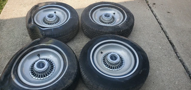73-79 Lincoln Mark IV Forged 15 Inch Wheel And Cap