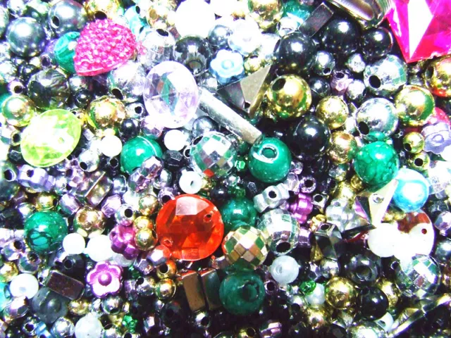 Big Sale On*Bargain*Job lot Plastic Beads Mixed colours 45 90 180 grams beads