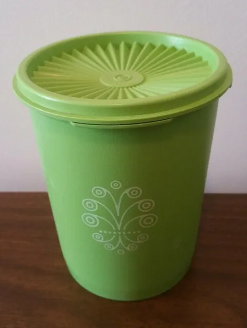 Vintage Apple Lime Green Tupperware Canister 811-5 with lid 812