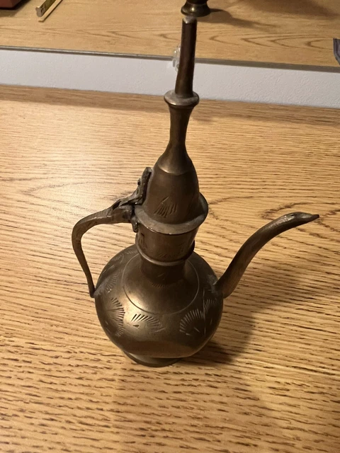 Vintage Etched Brass Decor~6" Lidded Oil/Water/Tea Pot stamped INDIA