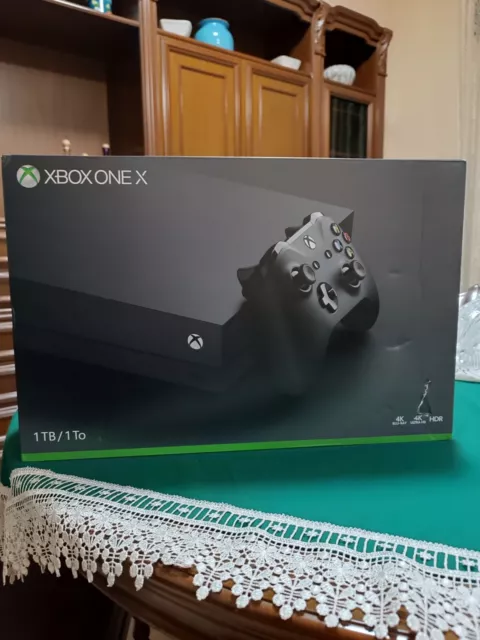 Microsoft Xbox One X 1TB Console - Nera